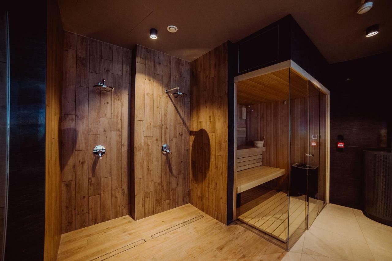 Hotel Evva 타르노브제크 외부 사진