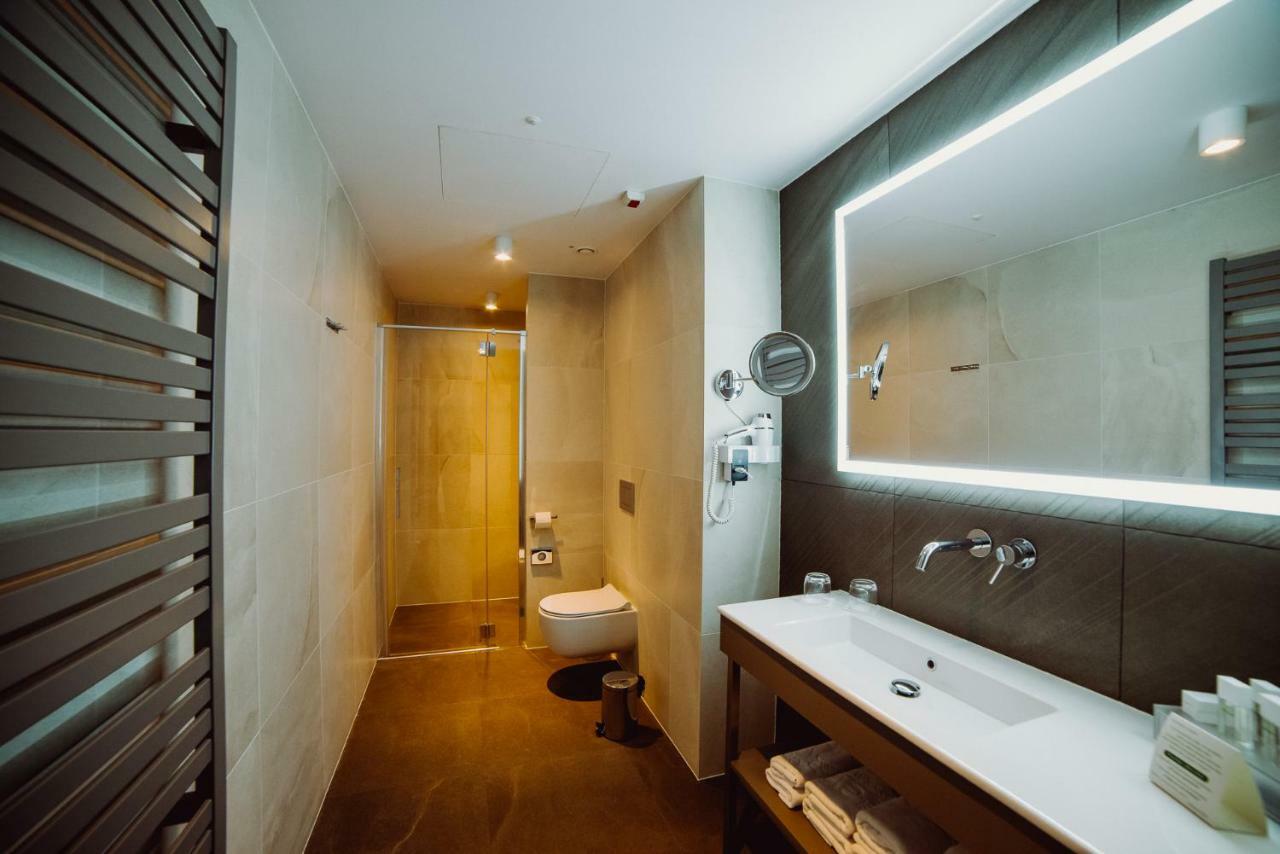 Hotel Evva 타르노브제크 외부 사진