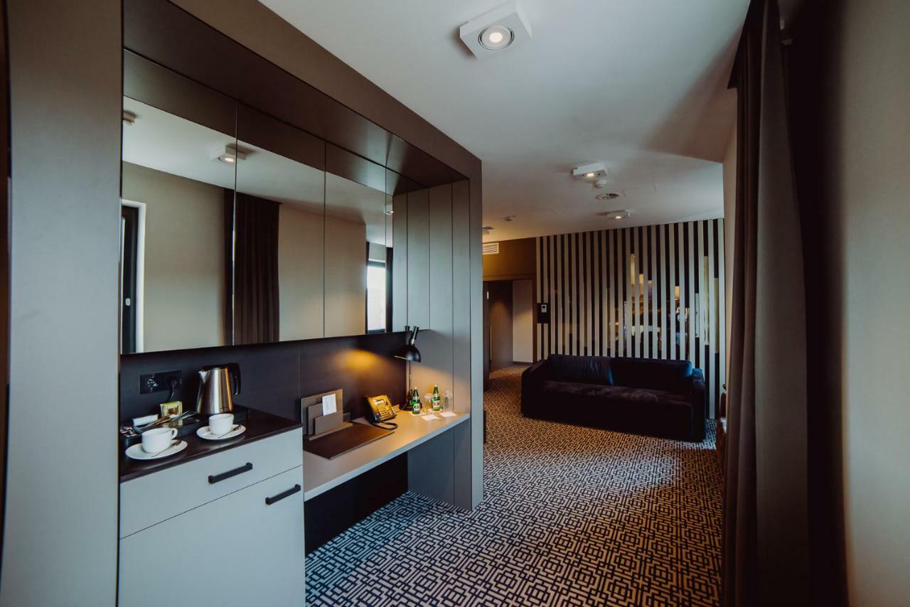 Hotel Evva 타르노브제크 외부 사진