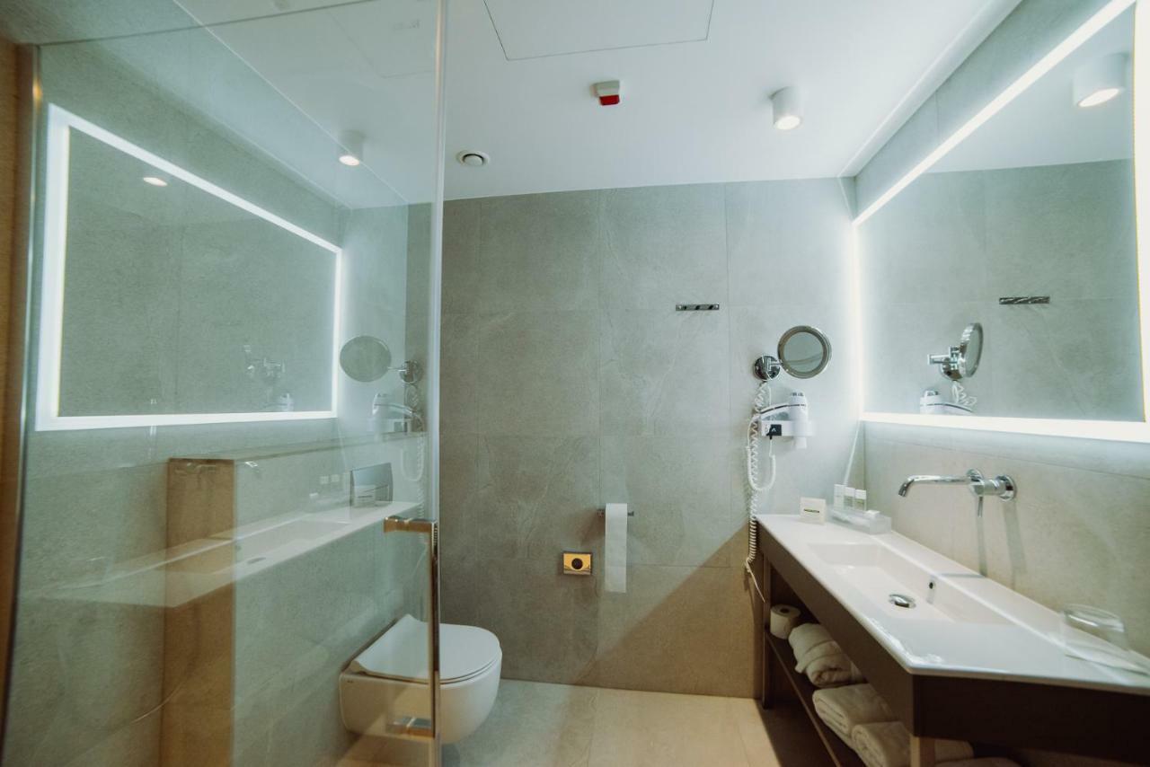 Hotel Evva 타르노브제크 외부 사진